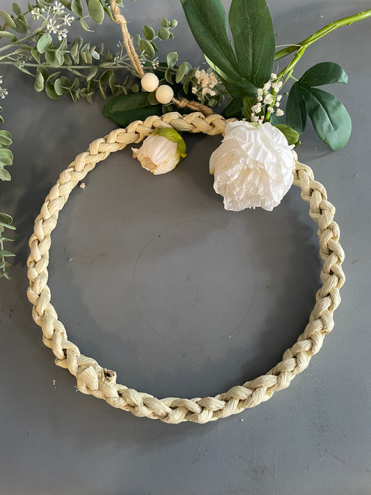 Deko-Ring Creme. Reif