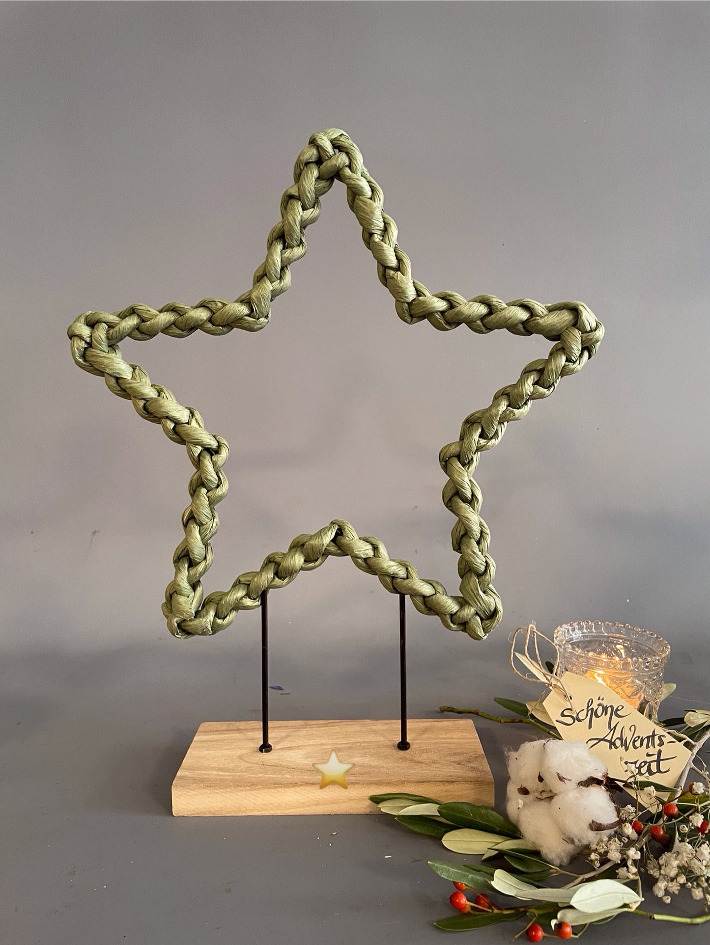 Stern  stehend Olive